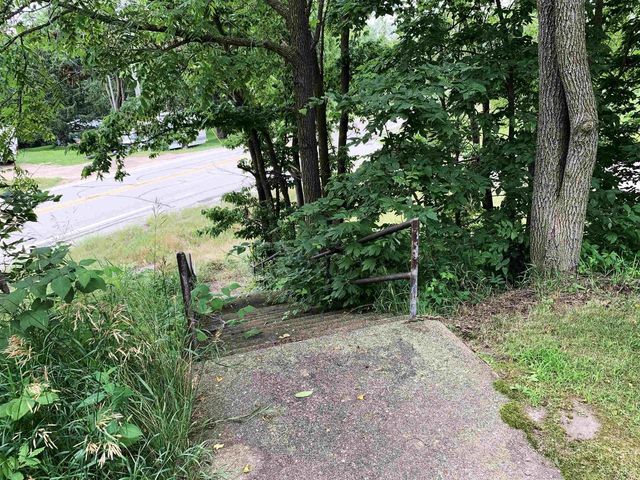 W11380 Ninabuck Road, Columbus, WI 53925