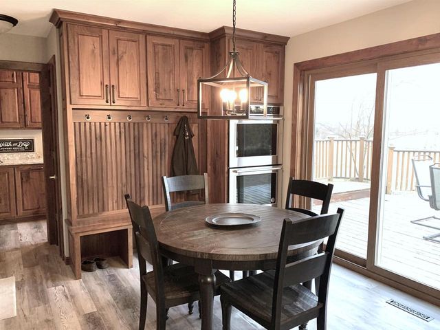 W11380 Ninabuck Road, Columbus, WI 53925