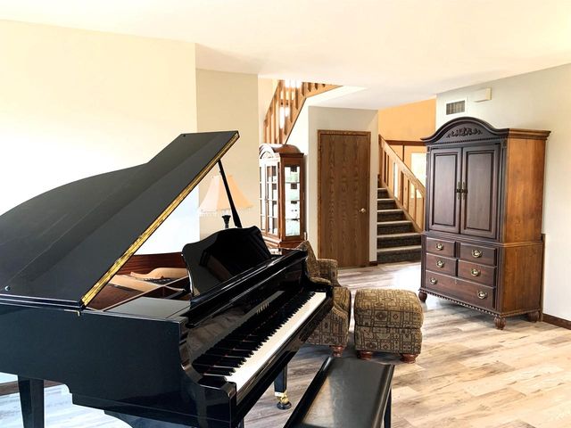 W11380 Ninabuck Road, Columbus, WI 53925