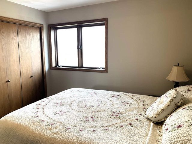 W11380 Ninabuck Road, Columbus, WI 53925