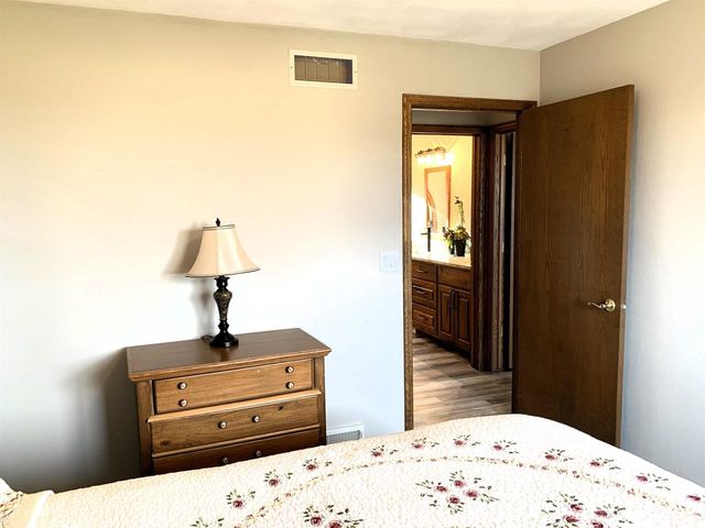 W11380 Ninabuck Road, Columbus, WI 53925