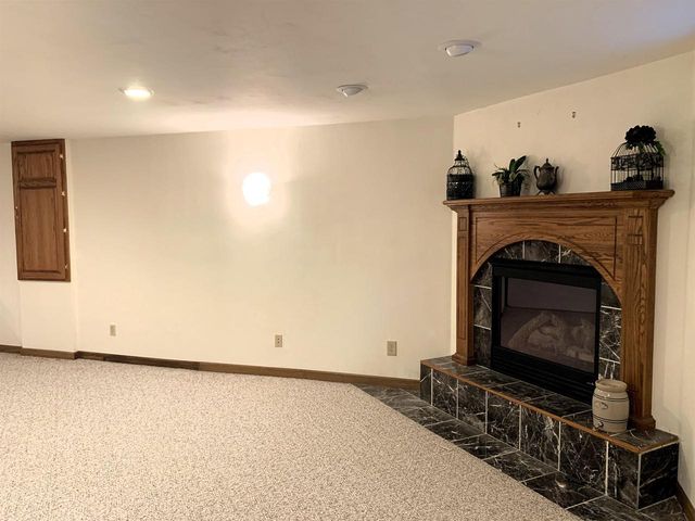 W11380 Ninabuck Road, Columbus, WI 53925