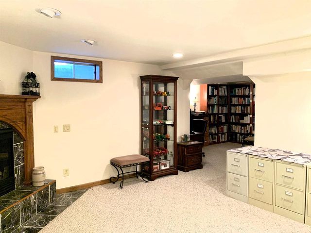 W11380 Ninabuck Road, Columbus, WI 53925