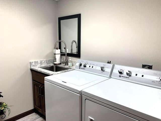 W11380 Ninabuck Road, Columbus, WI 53925