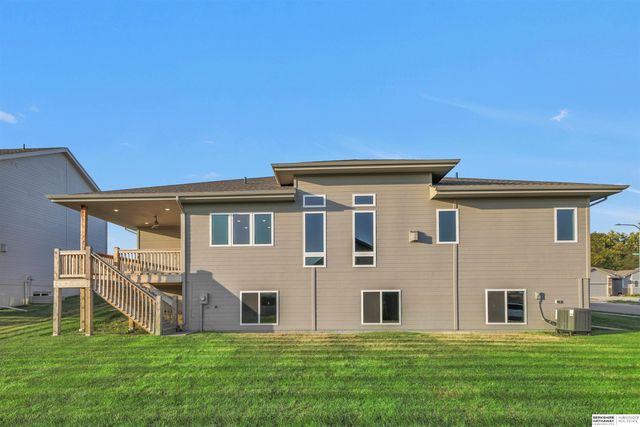 4305 Barksdale Drive, Bellevue, NE 68123