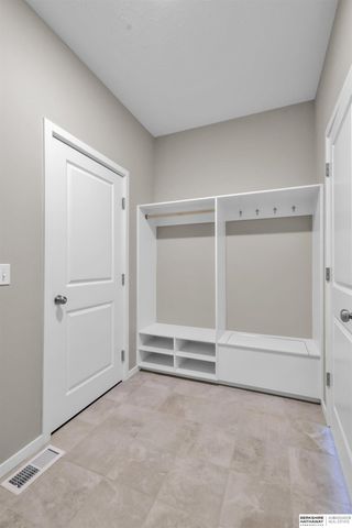 4305 Barksdale Drive, Bellevue, NE 68123