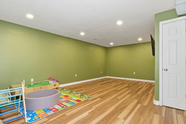 1605 Jon Street, West Plains, MO 65775