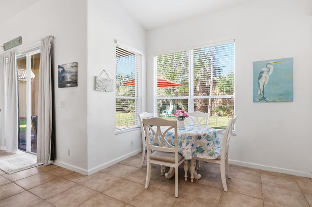 5427 Place Lake Drive, Fort Pierce, FL 34951