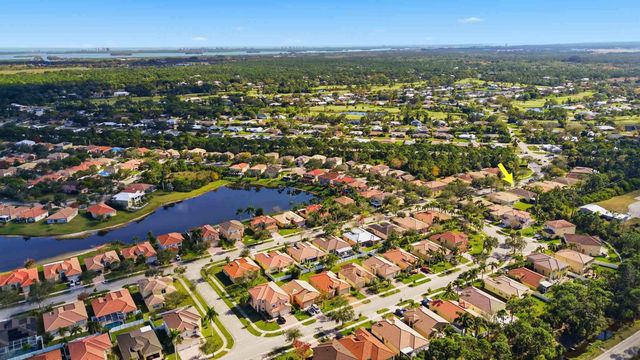 5427 Place Lake Drive, Fort Pierce, FL 34951