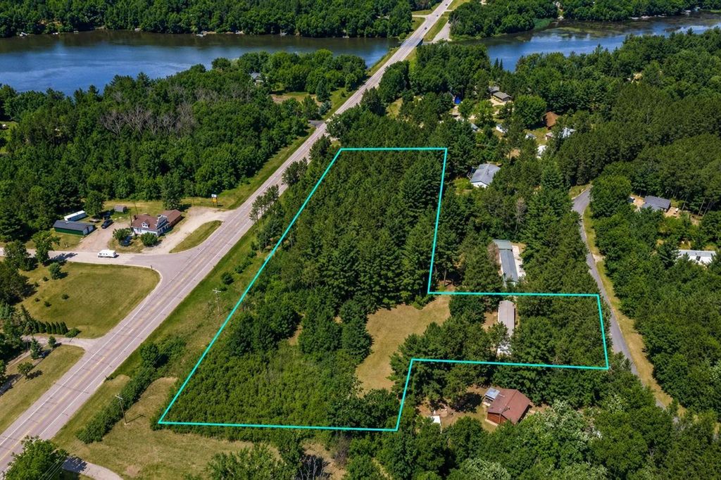 1154 S Chicago Lane, Friendship, WI 53934