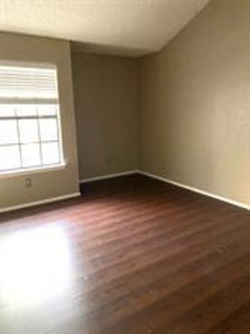 1748 Ohlen RD 26, Austin, TX 78757