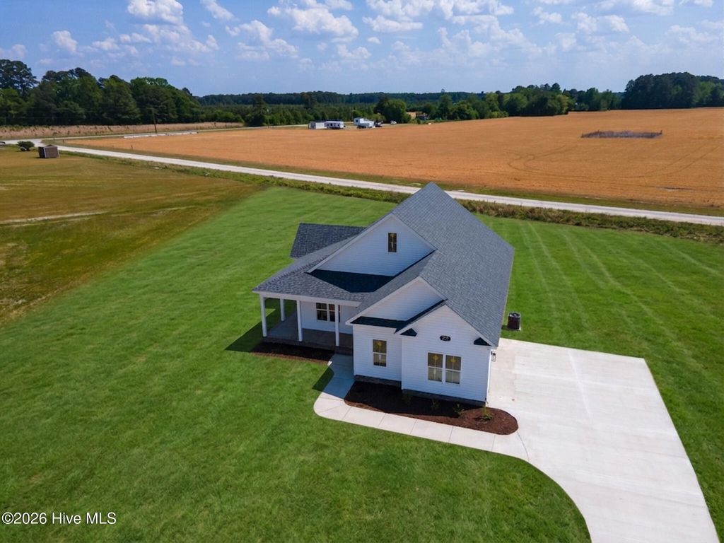 2779 Covent Drive, Farmville, NC 27828