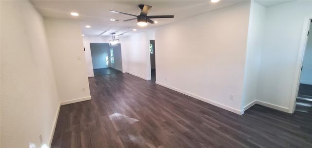6913 Shannon DR, Austin, TX 78724