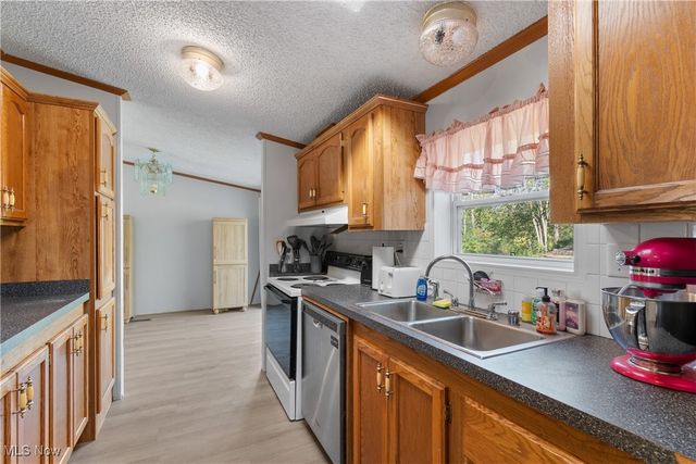 3509 38th Street NW, Canton, OH 44718