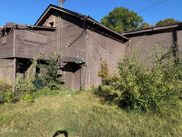 1801 West Lakeview Drive 0, Johnson City, TN 37601