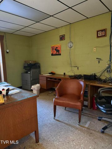 1801 West Lakeview Drive 0, Johnson City, TN 37601