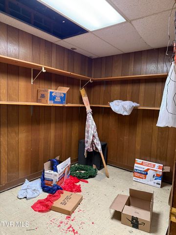 1801 West Lakeview Drive 0, Johnson City, TN 37601