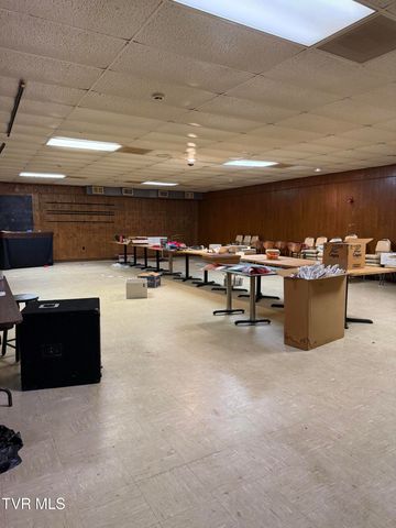 1801 West Lakeview Drive 0, Johnson City, TN 37601