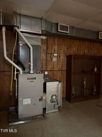 1801 West Lakeview Drive 0, Johnson City, TN 37601