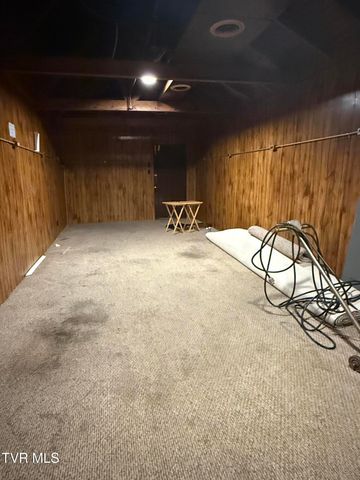 1801 West Lakeview Drive 0, Johnson City, TN 37601