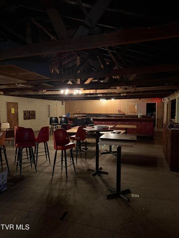 1801 West Lakeview Drive 0, Johnson City, TN 37601