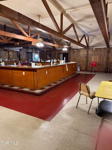 1801 West Lakeview Drive 0, Johnson City, TN 37601