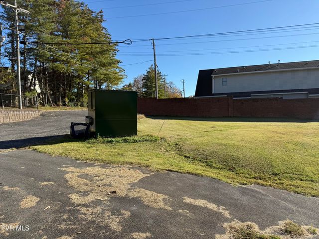 1801 West Lakeview Drive 0, Johnson City, TN 37601