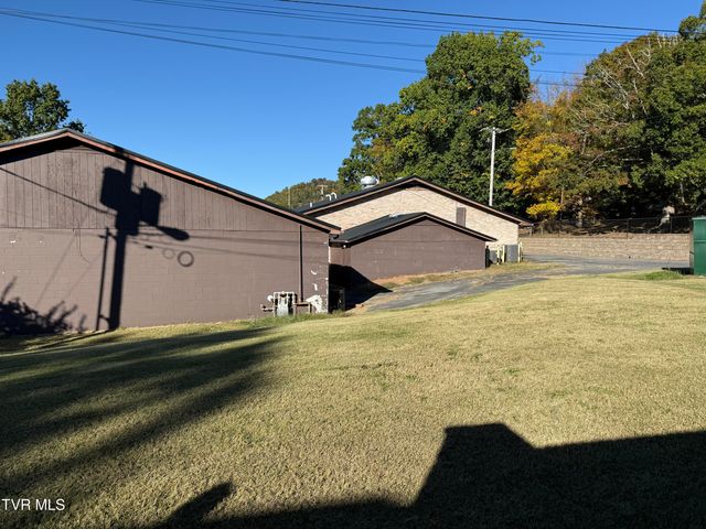 1801 West Lakeview Drive 0, Johnson City, TN 37601