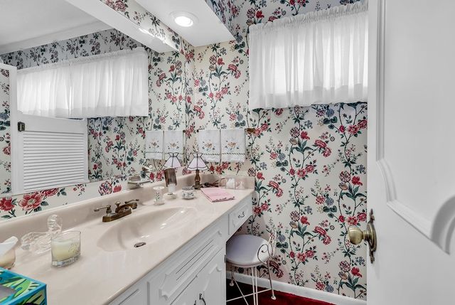 98 Forest Loop, Pawleys Island, SC 29585