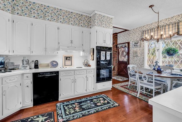 98 Forest Loop, Pawleys Island, SC 29585