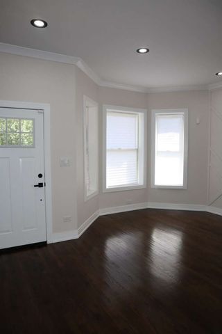 6744 S Bishop Street, Chicago, IL 60636