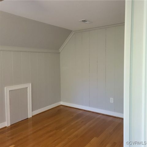 12400 Buckingham St, Chester, VA 23831