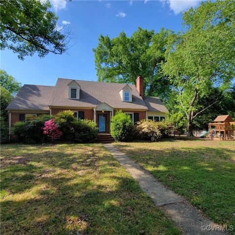 12400 Buckingham St, Chester, VA 23831