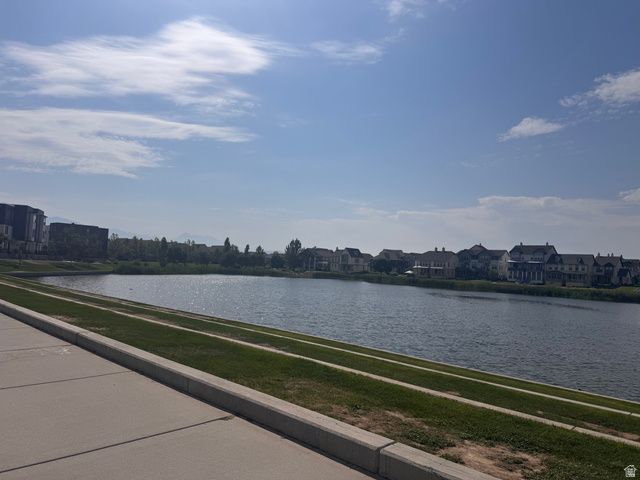 5147 W DOCK ST, South Jordan, UT 84009