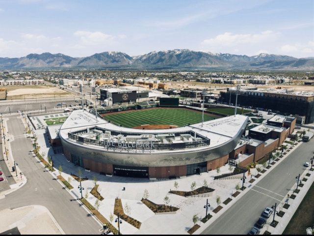 5147 W DOCK ST, South Jordan, UT 84009