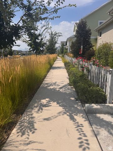 5147 W DOCK ST, South Jordan, UT 84009