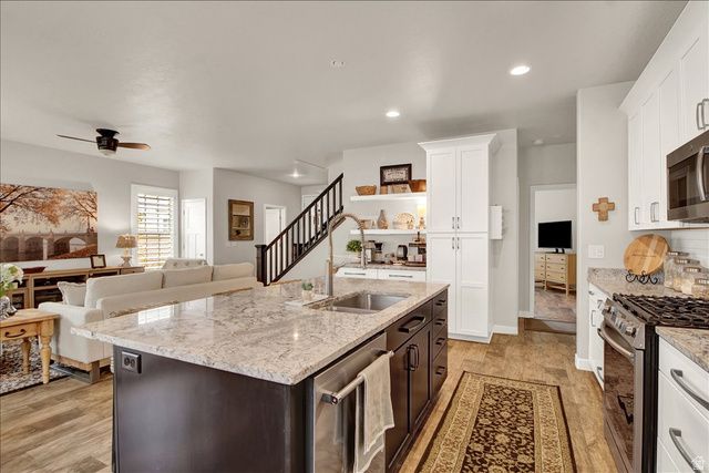 5147 W DOCK ST, South Jordan, UT 84009