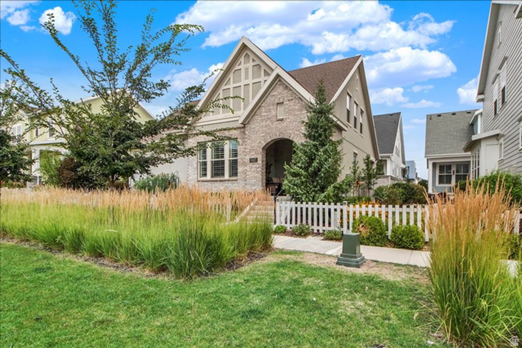 5147 W DOCK ST, South Jordan, UT 84009