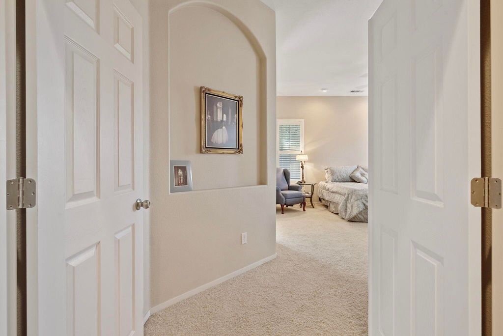 Image 23 of property listing at 643 W Bel Aire Avenue, Porterville, CA 93257