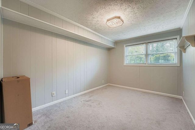 4707 Matterhorn Drive SW, Lilburn, GA 30047