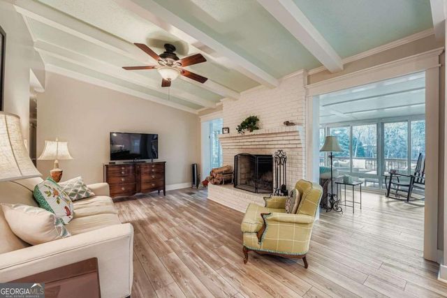 4707 Matterhorn Drive SW, Lilburn, GA 30047