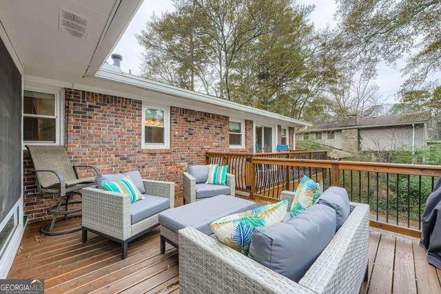 4707 Matterhorn Drive SW, Lilburn, GA 30047