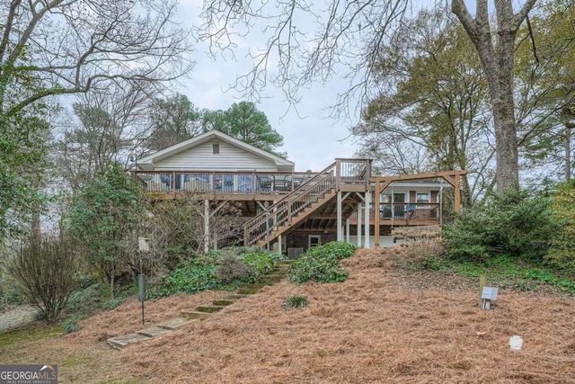 4707 Matterhorn Drive SW, Lilburn, GA 30047