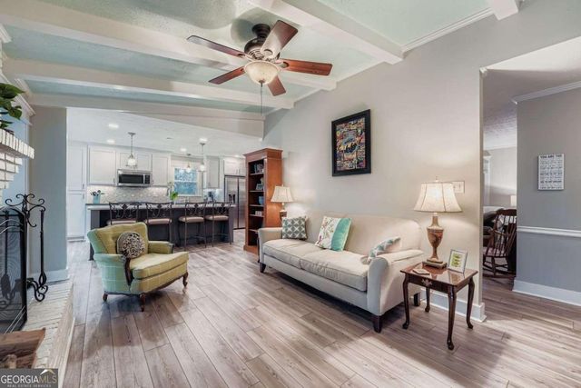 4707 Matterhorn Drive SW, Lilburn, GA 30047