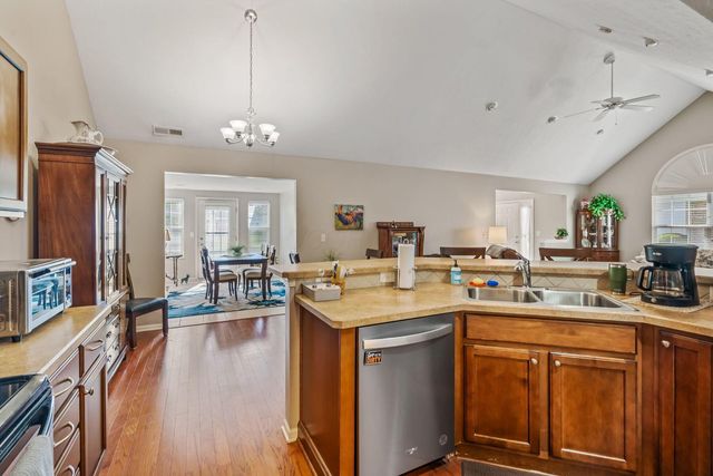 4908 Ashleigh Drive, Dublin, OH 43016