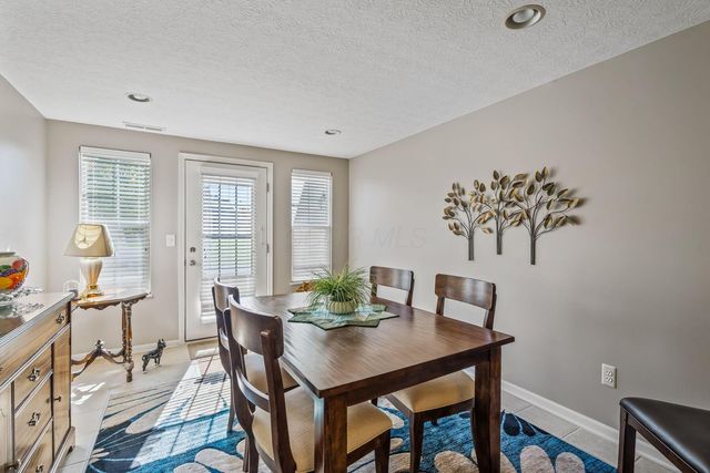 4908 Ashleigh Drive, Dublin, OH 43016