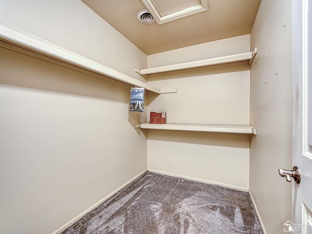 921 May Drive, Monroe, MI 48161