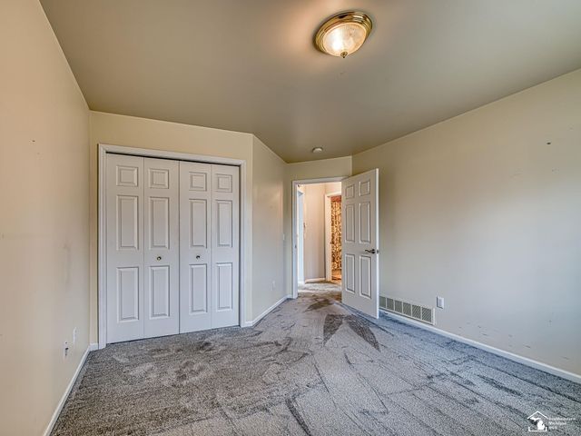 921 May Drive, Monroe, MI 48161