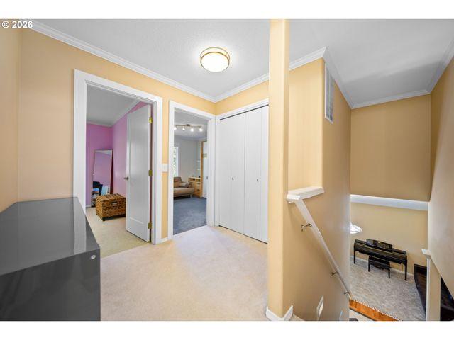 20762 Sw LONGACRE St, Beaverton, OR 97003