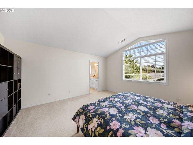 20762 Sw LONGACRE St, Beaverton, OR 97003